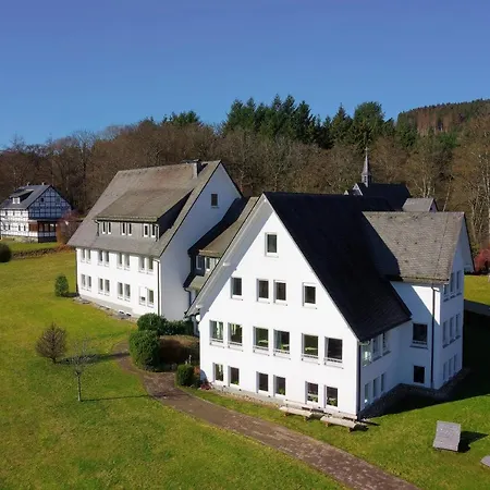 Gasthuis St. Bonifatius 3*